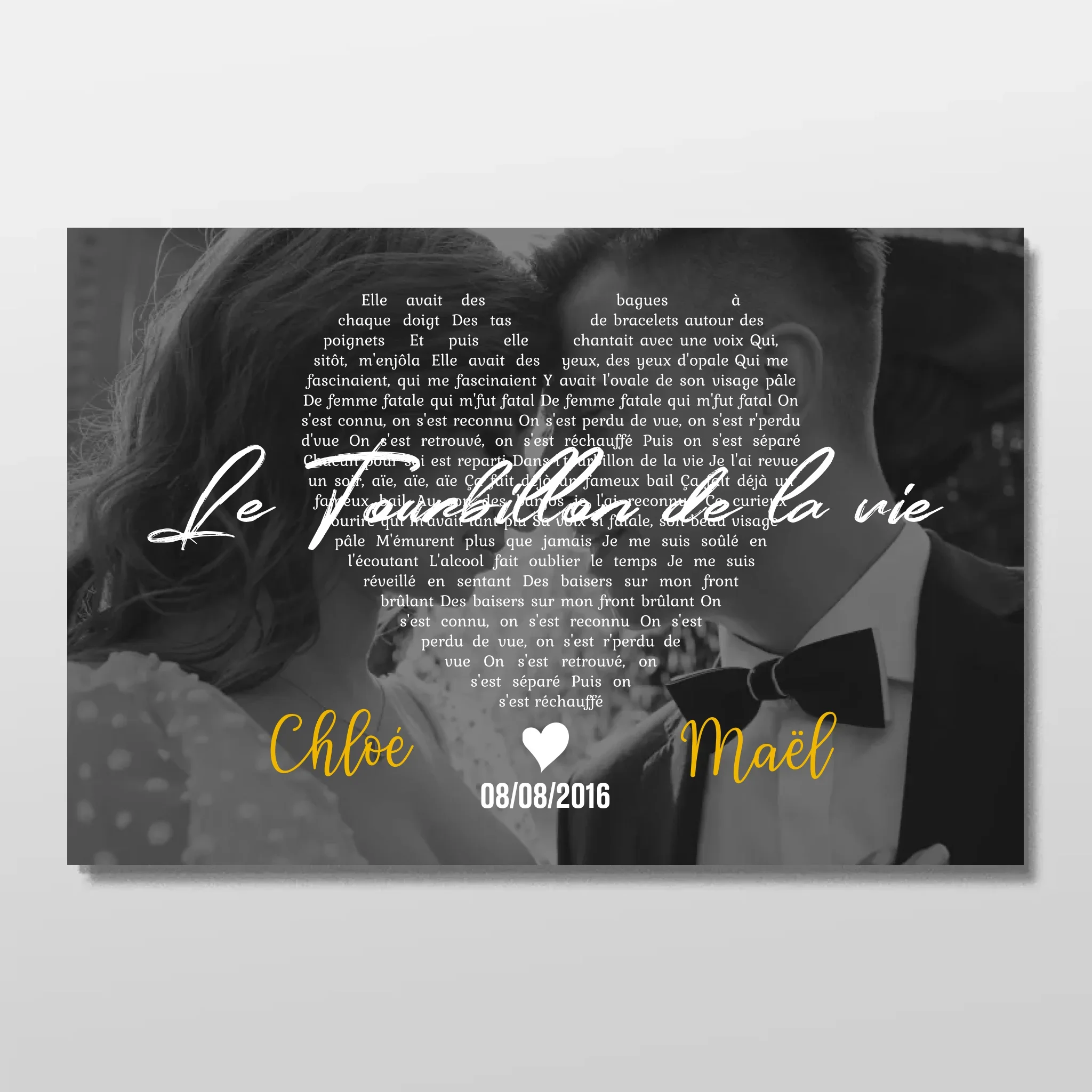 Poster personnalisé – Paroles de chanson en noir et blanc en forme de cœur